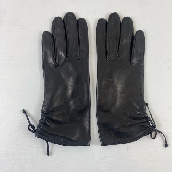 Nine West Women’s Black Leather Gloves Gathered‎ Draw Strings at Wrist Sz M - Picture 2 of 7